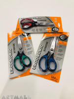 M&G Ergonomic Scissor 5-2/3"